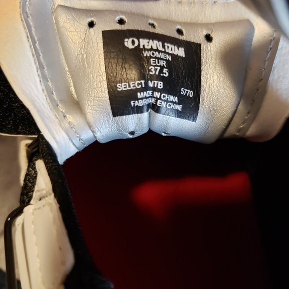 iQ Pearl Izumi Cycling Shoes two Volt Select MTB 5770 Women’s Size 37.5 /US 7 - Picture 10 of 11